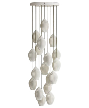 Fin Pendant Grouping of 18