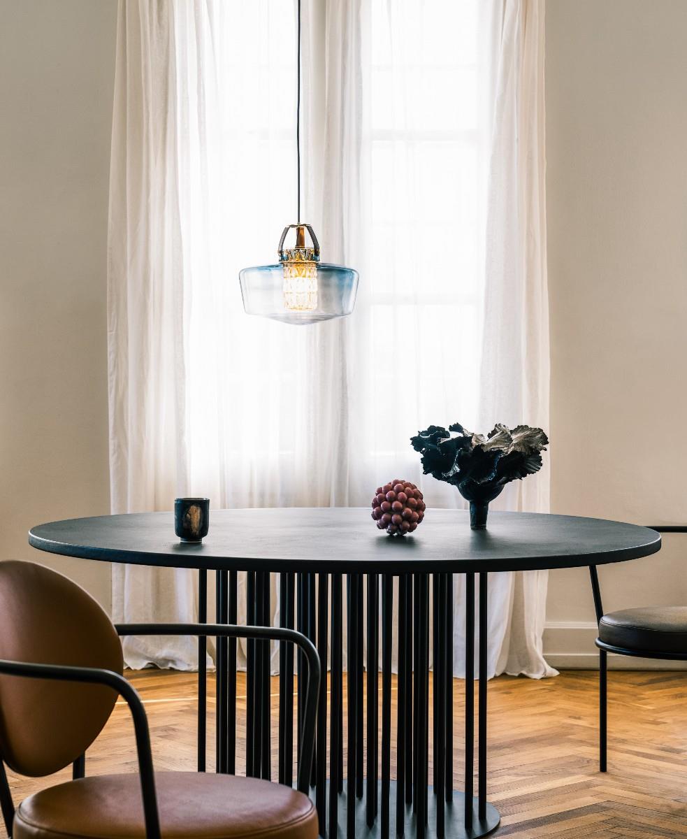 Addicted To Us Siyah Sarkıt