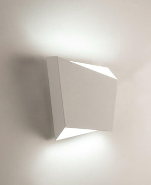 Asimetric Beyaz Aplik