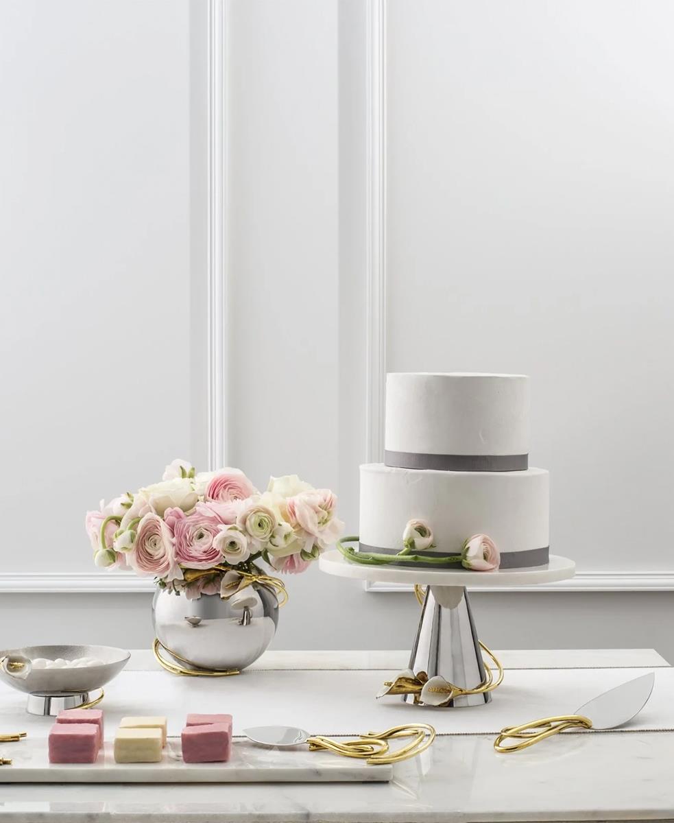 Calla Lily Kek Standı