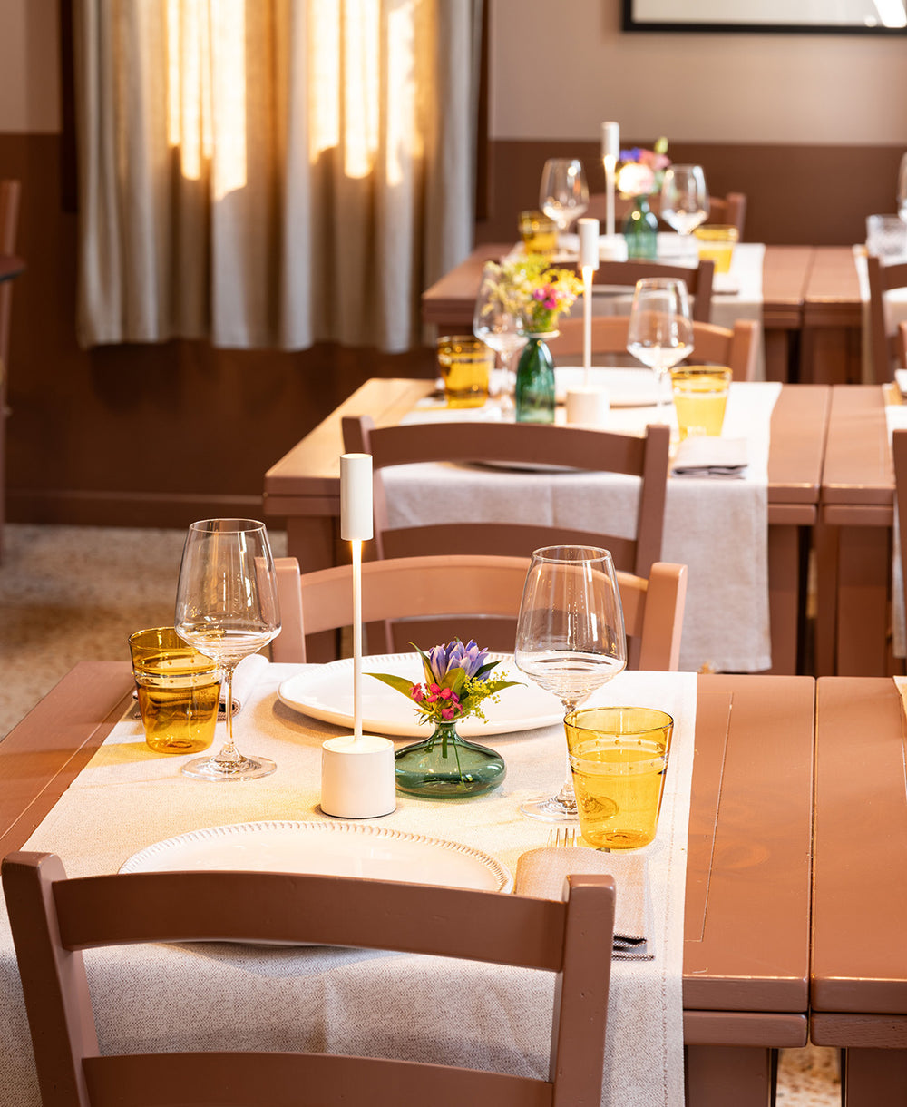 Carolina Şarjlı Masa Lambası - Bronz