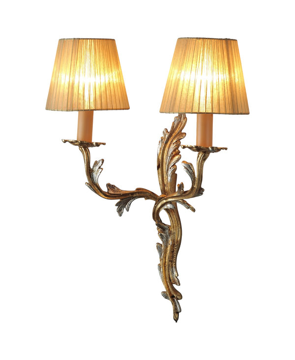 Desir 2-Arm Hooded Gold/Silver Leaf Applique
