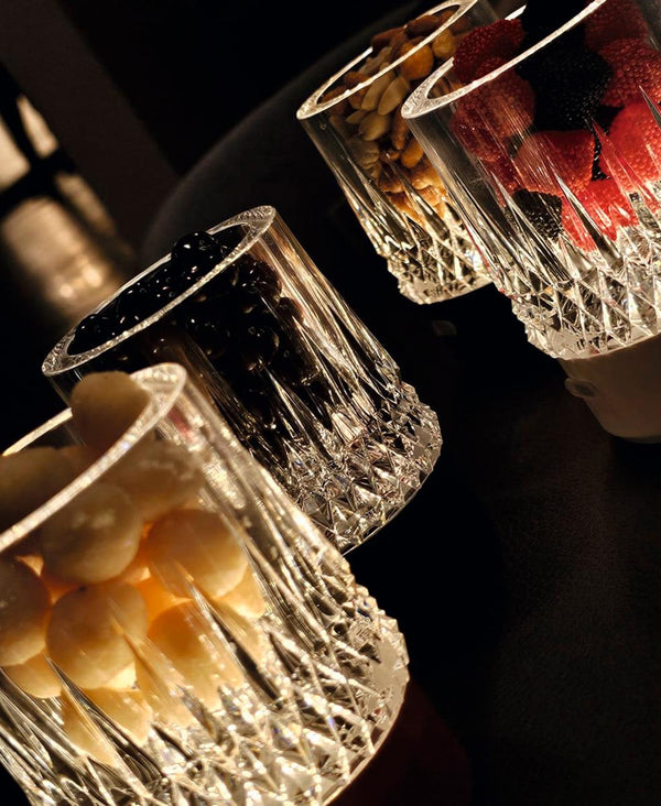 Lax Şarjlı Siyah Nikel Masa Lambası