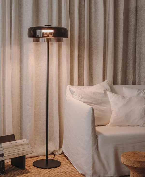 Levels 2 Bodies Füme Renk Lambader