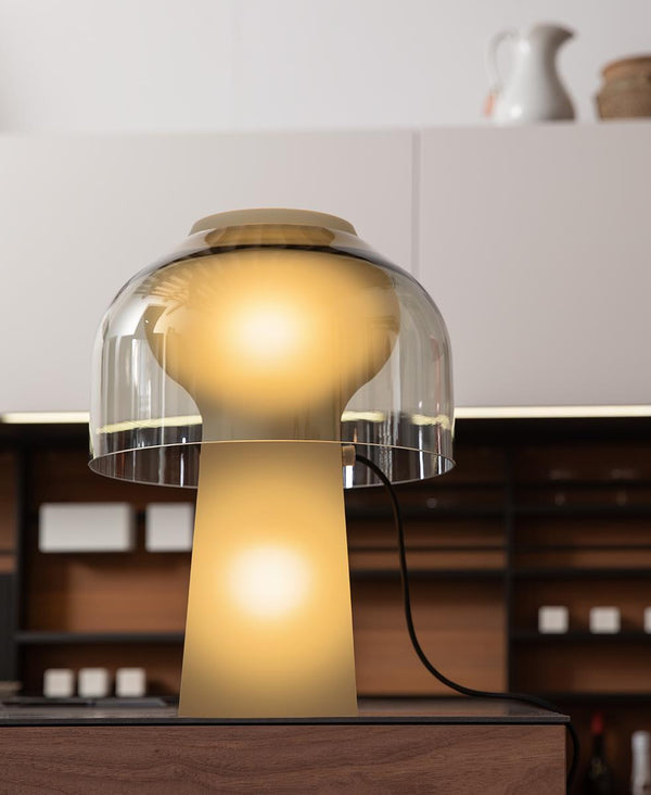 Lilly Füme Cam Masa Lambası