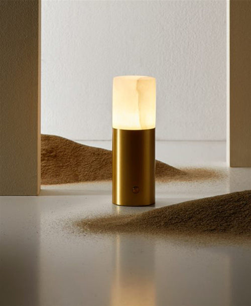 LIND ŞARJLI MASA LAMBASI