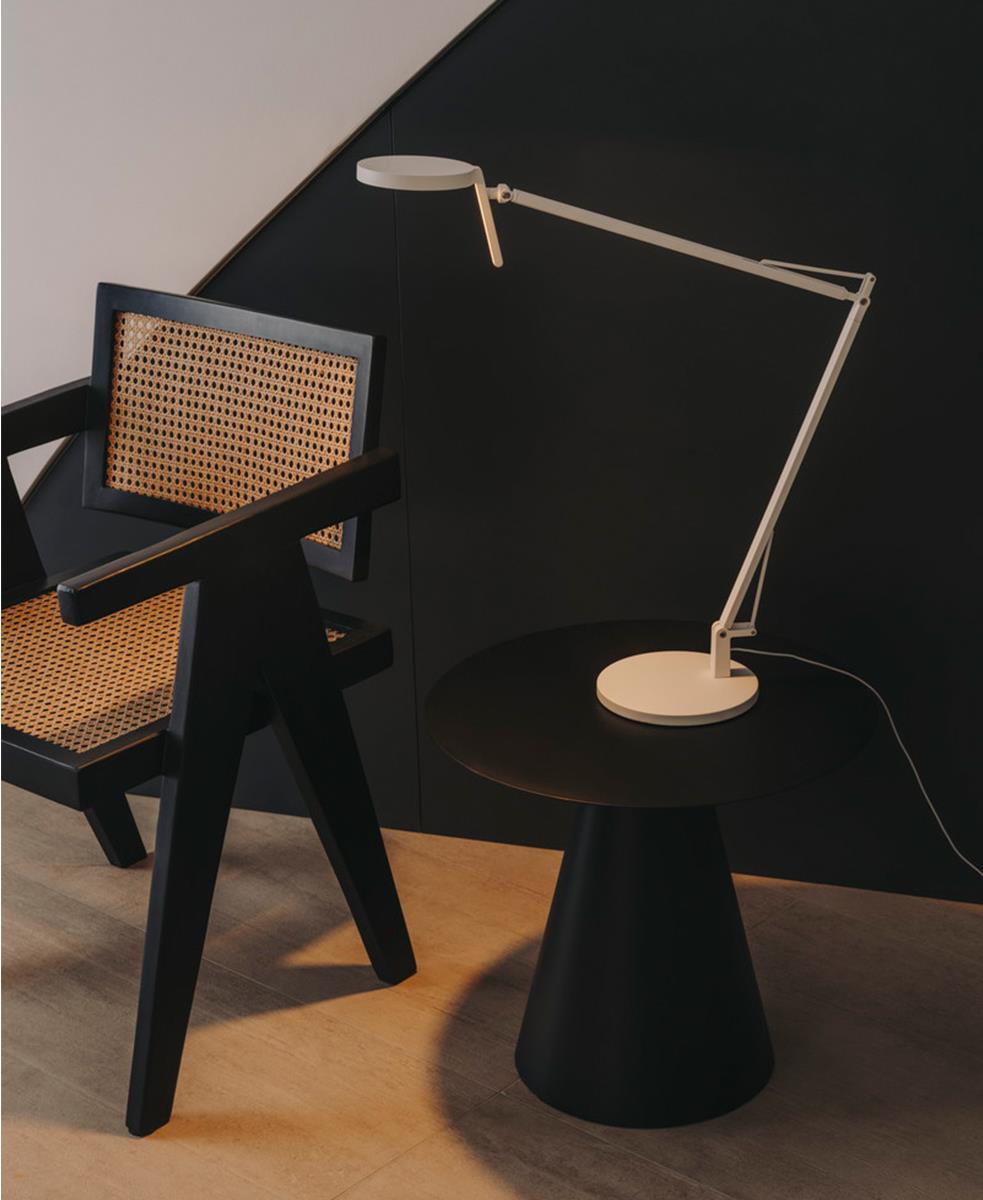 Maca Beyaz Led Okuma Lambası