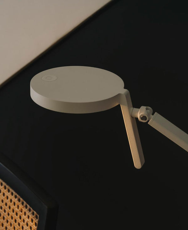 Maca Beyaz Led Okuma Lambası