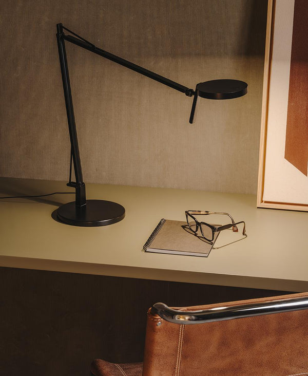 Maca Siyah Led Okuma Lambası