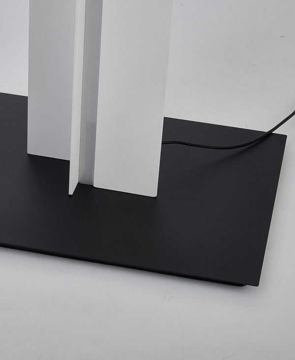 Manhattan White Floor Lamp