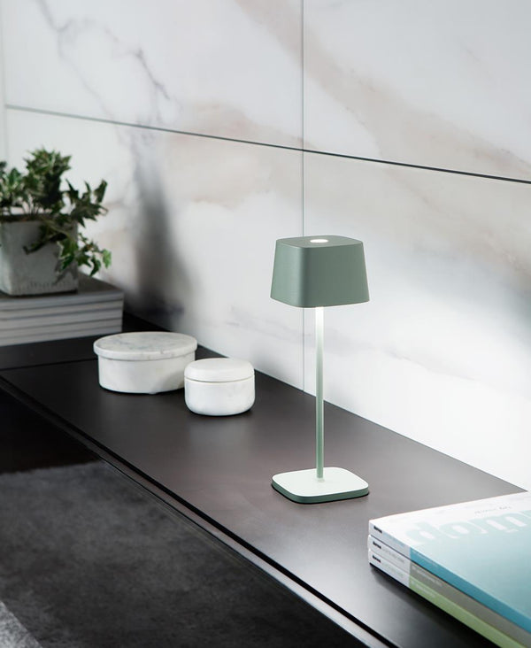 Ofelia Pro Şarjlı Masa Lambası - Açık Yeşil