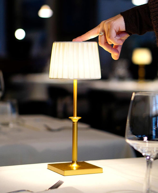 Poldina Classic Şarjlı Masa Lambası - Altın