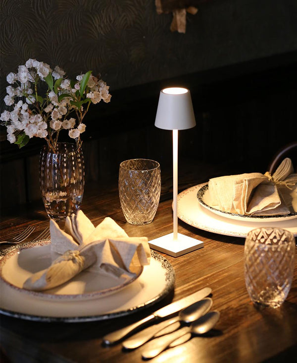 Poldina Micro Şarjlı Masa Lambası - Beyaz