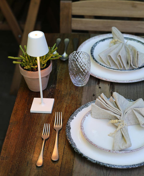 Poldina Micro Şarjlı Masa Lambası - Beyaz