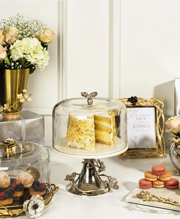 White Orchid Kek Standı