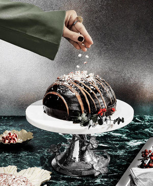 White Orchid Kek Standı